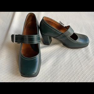 Vintage Fluevog Benatar